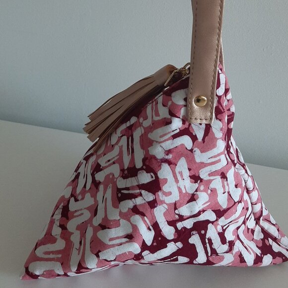BATIK BOUTIQUE - Ketaput Bag - Pink Pagar - Picture 4 of 6